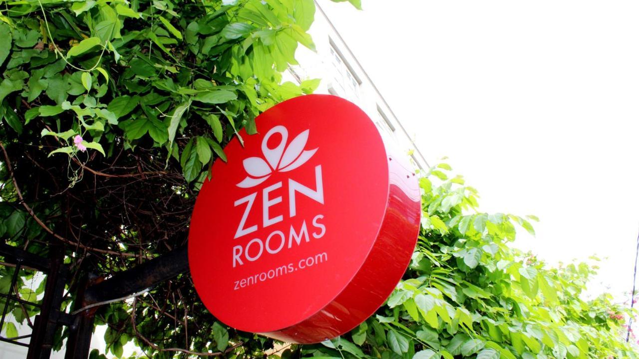 Zen Rooms Near Stasiun Kota Baru Malang Kültér fotó