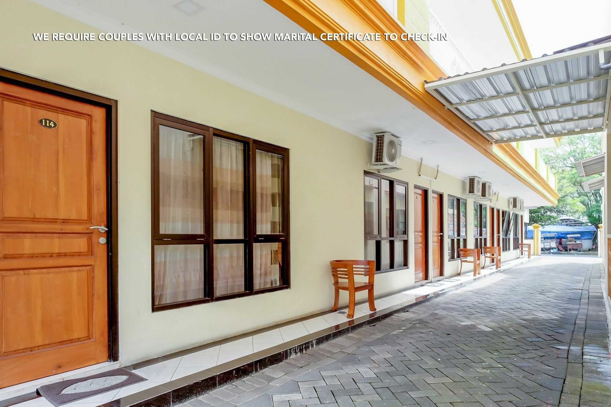 Zen Rooms Near Stasiun Kota Baru Malang Kültér fotó