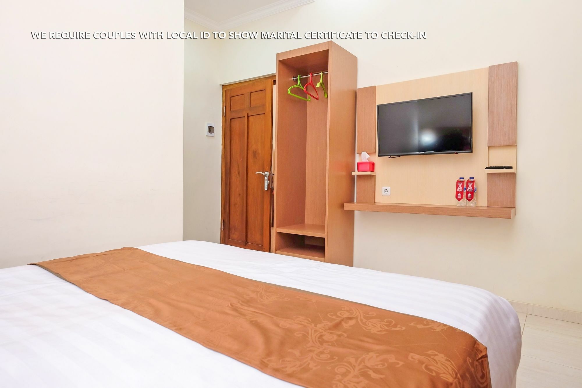 Zen Rooms Near Stasiun Kota Baru Malang Kültér fotó
