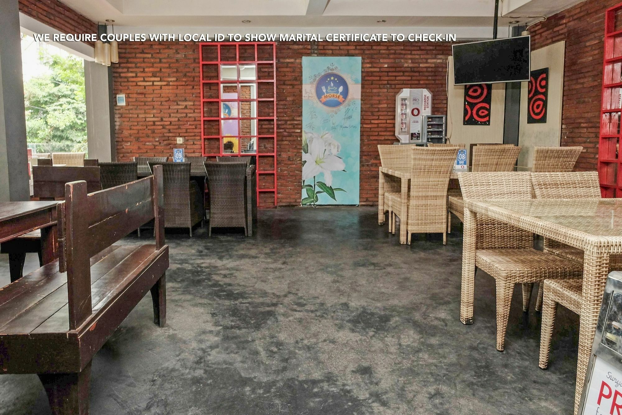 Zen Rooms Near Stasiun Kota Baru Malang Kültér fotó